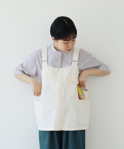 PAR ICI（パーリッシィ）の「コットンリネンカルゼ ワークベスト(セットアップ対応)（ベスト・レディース・アイボリー/ブラウン/ネイビー・FREE）」の9枚目の写真