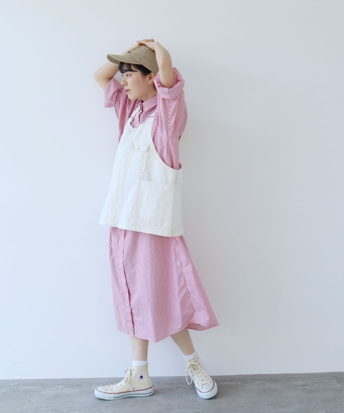 PAR ICI（パーリッシィ）の「コットンリネンカルゼ ワークベスト(セットアップ対応)（ベスト・レディース・アイボリー/ブラウン/ネイビー・FREE）」の4枚目の写真