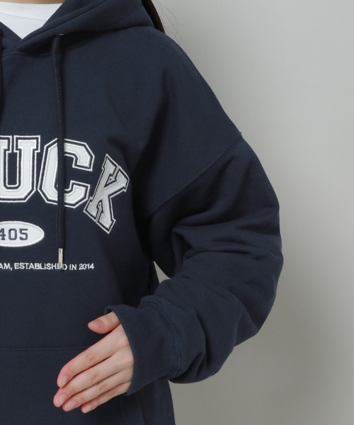 CHUCK（チャック）の「【UNISEX】CHUCK／アップリケロゴフーディー(ウラケ) 2189368（パーカー・レディース・グレー/ナチュラル/グリーン/ネイビー・LARGE/MEDIUM/SMALL）」の7枚目の写真