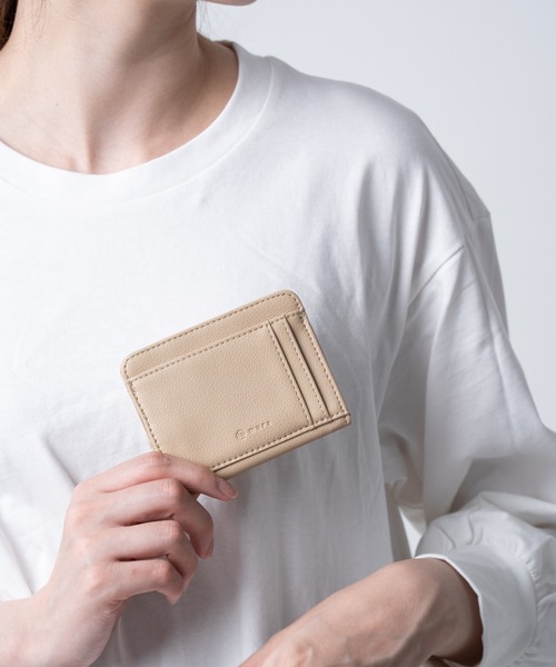 MURA（ムラ）の「リサイクルPU(合成皮革) 薄型コンパクト フラグメントケース（財布・レディース・グリーン/ピンク/ベージュ/チャコールグレー・FREE）」の14枚目の写真