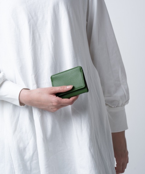 MURA（ムラ）の「リサイクルPU(合成皮革) 薄型コンパクト フラグメントケース（財布・レディース・グリーン/ピンク/ベージュ/チャコールグレー・FREE）」の16枚目の写真
