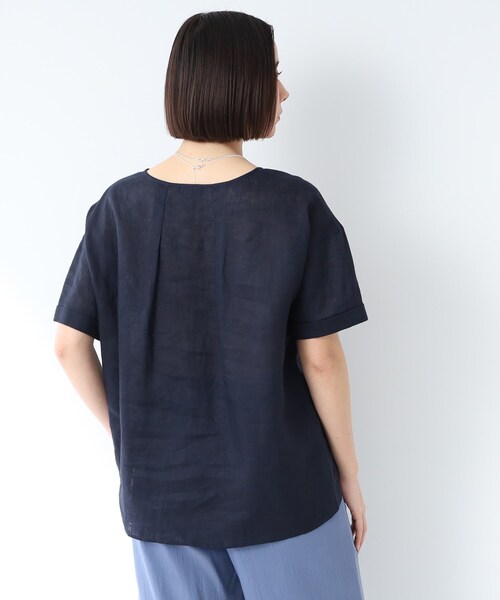 INDIVI(インディヴィ)の「◆【ゆったりシルエット/洗える】フレンチリネンTトップス(シャツ/ブラウス・レディース・ホワイト/ライトブルー/ネイビー/ホワイト系その他3/ピンク系・15 /34/05/38/12/13)」の8枚目の写真