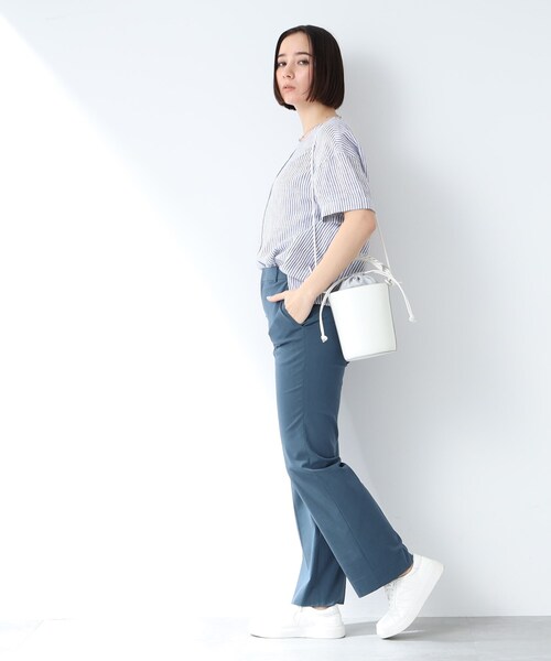 INDIVI(インディヴィ)の「◆【ゆったりシルエット/洗える】フレンチリネンTトップス(シャツ/ブラウス・レディース・ホワイト/ライトブルー/ネイビー/ホワイト系その他3/ピンク系・15 /34/05/38/12/13)」の21枚目の写真