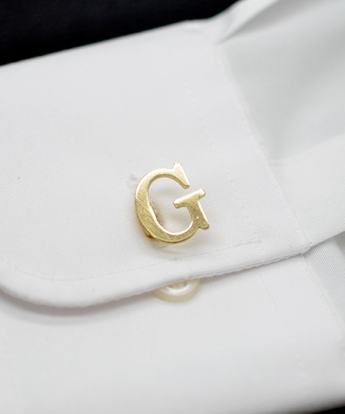 Fun & Daily（ファンアンドデイリー）の「F&D : アルファベットカフス( Gold )（カフリンクス・メンズ・A/B/C/D/E/F/G/H/I/J/K/L/M/N/O/P/Q/R/S/T/U/V/W/X/Y/Z・FREE）」の7枚目の写真