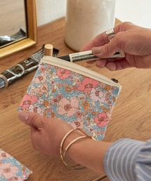 Actually（アクチュアリー）の「LIBERTY リバティ ティッシュポーチ（ポーチ）」