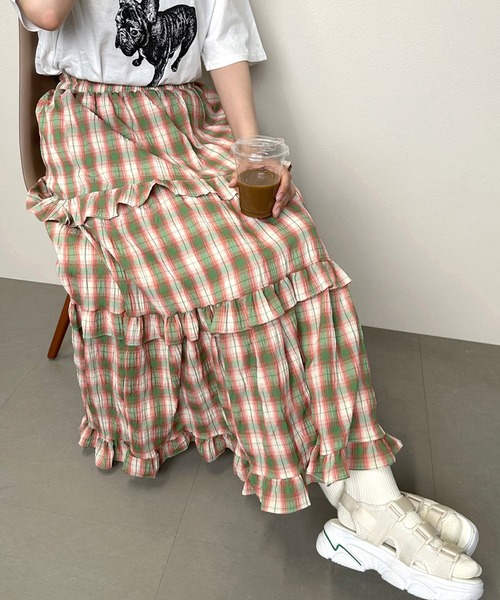 CRB（シーアールビー）の「チェック柄ティアードスカート（スカート・レディース・グリーン/ブラック/ブルー・F）」の2枚目の写真