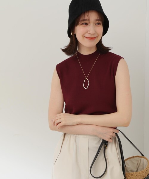 N.(N. Natural Beauty Basic)(エヌエヌナチュラルビューティーベーシック)の「◆総針ボトルネックノースリーブニット(ニット/セーター・レディース・ボルドー/マジェンタ/グリーン/ホワイト/ブラック・MEDIUM)」の15枚目の写真