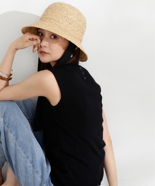 N.(N. Natural Beauty Basic)(エヌエヌナチュラルビューティーベーシック)の「◆総針ボトルネックノースリーブニット(ニット/セーター・レディース・ボルドー/マジェンタ/グリーン/ホワイト/ブラック・MEDIUM)」の2枚目の写真