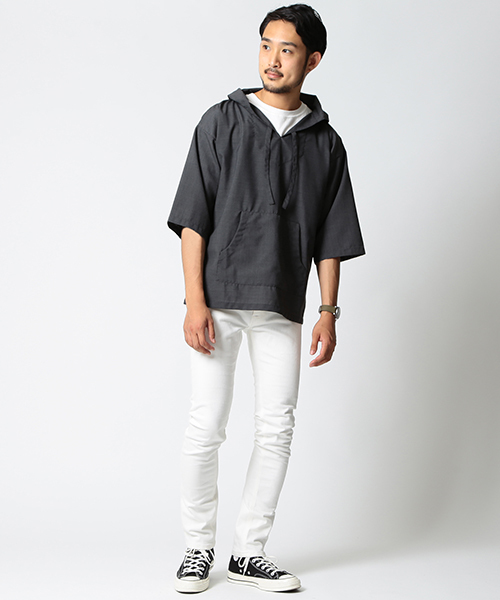 BEAMS(ビームス)の「BEAMS / ウール プルオーバー パーカー(パーカー・メンズ・ブラック/チャコールグレー・LARGE/SMALL/MEDIUM)」の12枚目の写真