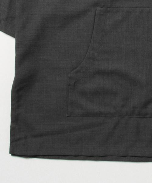 BEAMS(ビームス)の「BEAMS / ウール プルオーバー パーカー(パーカー・メンズ・ブラック/チャコールグレー・LARGE/SMALL/MEDIUM)」の9枚目の写真