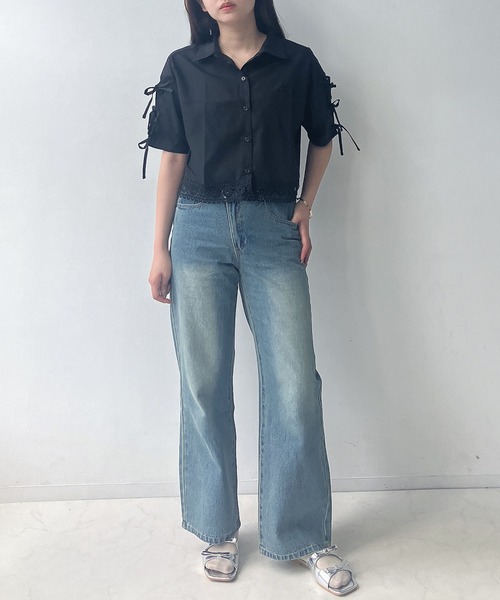 AS KNOW AS plus（アズノゥアズプラス）の「〇肩リボン刺繍ロゴ半袖シャツ（シャツ/ブラウス・レディース・オフホワイト/ブルー系/ピンク/ホワイト系1/ブラック系1/ブルー系1/ブルー/ブラック系2/ブルー系2/ホワイト系2/ブルー系その他2・FREE）」の21枚目の写真