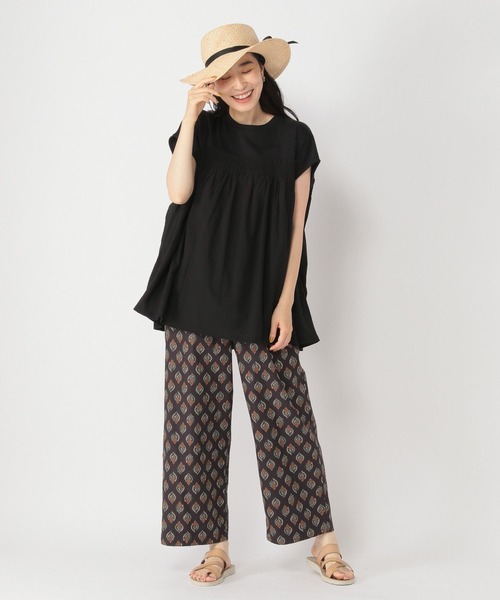 studio CLIP(スタディオクリップ)の「シャーリングドッキングプルオーバー(Tシャツ/カットソー・レディース・オフホワイト/カーキ/ブラック・FREE)」の7枚目の写真