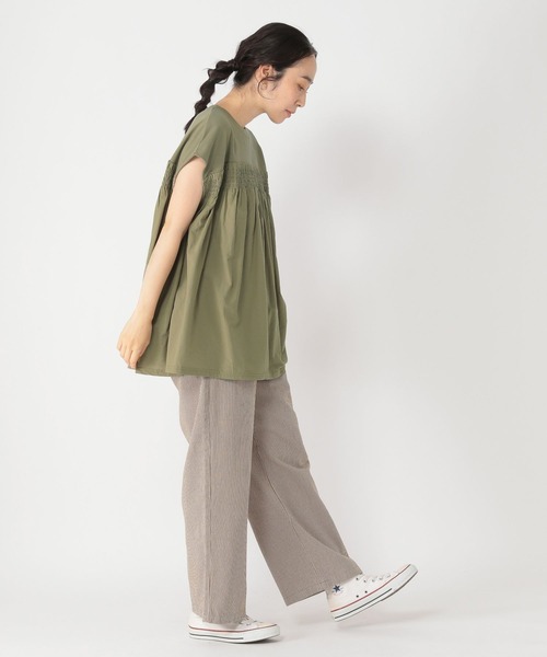 studio CLIP(スタディオクリップ)の「シャーリングドッキングプルオーバー(Tシャツ/カットソー・レディース・オフホワイト/カーキ/ブラック・FREE)」の14枚目の写真