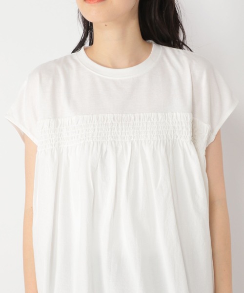 studio CLIP(スタディオクリップ)の「シャーリングドッキングプルオーバー(Tシャツ/カットソー・レディース・オフホワイト/カーキ/ブラック・FREE)」の4枚目の写真