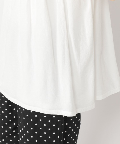 studio CLIP(スタディオクリップ)の「シャーリングドッキングプルオーバー(Tシャツ/カットソー・レディース・オフホワイト/カーキ/ブラック・FREE)」の5枚目の写真