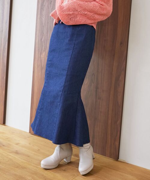 MAJESTIC LEGON（マジェスティックレゴン）の「ベーシックマーメイドスカート（スカート・レディース・アイボリー/ブラック/ブルー・MEDIUM/SMALL）」の17枚目の写真