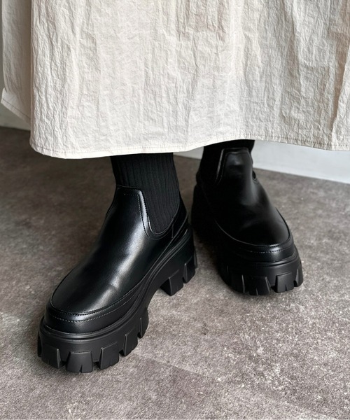 CPCM(シーピーシーエム)の「厚底ニットカジュアルブーツ(ブーツ・レディース・アイボリー/ベージュ/ブラック・MEDIUM/LARGE/SMALL)」の18枚目の写真