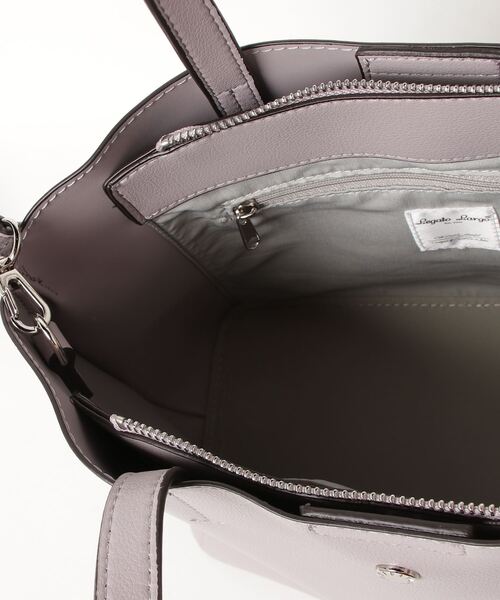 Legato Largo(レガートラルゴ)の「Legato Largo / かるいかばんPU 2WAYトート / LH-P0002Z(トートバッグ・レディース・ベージュ/オリーブ/ベージュ系その他/ラベンダー/ブラック/キャメル/アイボリー/イエロー/ライトブルー・ONESIZE)」の22枚目の写真