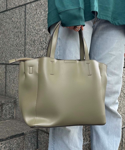 Legato Largo(レガートラルゴ)の「Legato Largo / かるいかばんPU 2WAYトート / LH-P0002Z(トートバッグ・レディース・ベージュ/オリーブ/ベージュ系その他/ラベンダー/ブラック/キャメル/アイボリー/イエロー/ライトブルー・ONESIZE)」の1枚目の写真