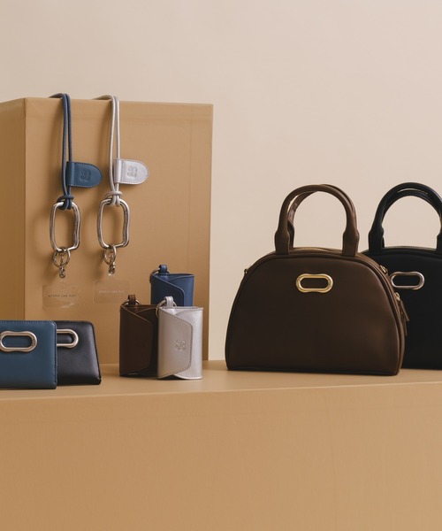 Kastane（カスタネ）の「【Kolors like you/新色追加/WEB限定】oval parts multi case（財布・レディース・ブラウン/ブルー/ブラック/シルバー・FREE）」の16枚目の写真