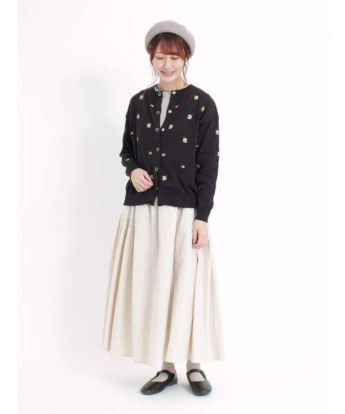 Samansa Mos2（サマンサ モスモス）の「花刺繍リングドットボタンカーディガン（カーディガン/ボレロ・レディース・キナリ/ブラック/ブラウン/ブルー・F）」の8枚目の写真