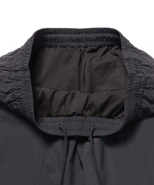 LACOSTE（ラコステ）の「LACOSTE for BEAMS / 別注 トラック パンツ（その他パンツ・メンズ・グリーン/ブラック・LARGE/X-LARGE/MEDIUM）」の19枚目の写真