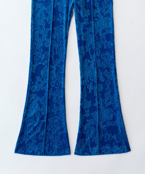 MAISON SPECIAL（メゾンスペシャル）の「Embossed Velor Stretch