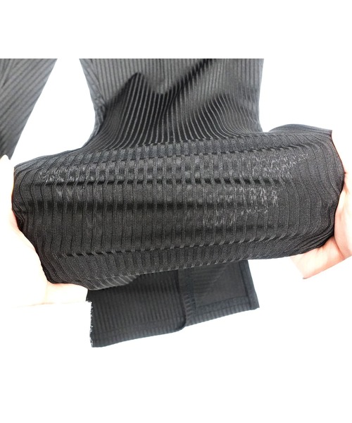 Bee des Bee（ビーデスビー）の「スリット入り リブ地フレアパンツ（その他パンツ・キッズ・ブラック/ダークグリーン/パープル系/ブルー系/ライトベージュ/レッド系/シルバー/モカ/カーキ/パープル/ミント/ピンク系その他/チャコール/ダークブルー・110cm/120cm/130cm/140cm/150cm/100cm）」の15枚目の写真