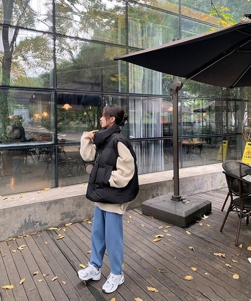 Chaco closet（チャコ クローゼット）の「スタンドネックミリタリー中綿ベスト（ダウンベスト・レディース・アイボリー/ブラック・FREE）」の12枚目の写真