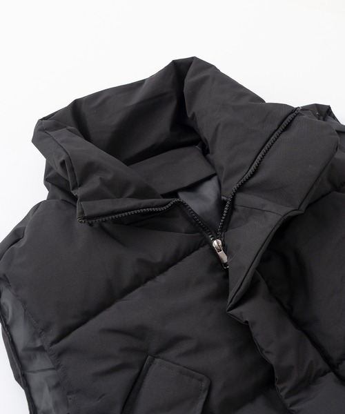 Chaco closet（チャコ クローゼット）の「スタンドネックミリタリー中綿ベスト（ダウンベスト・レディース・アイボリー/ブラック・FREE）」の16枚目の写真