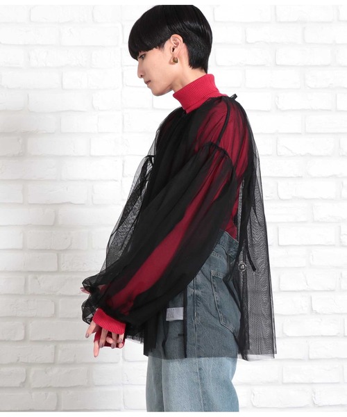 Settimissimo（セッティミッシモ）の「チュールレイヤード パフスリーブ クルーネック プルオーバー（Tシャツ/カットソー・レディース・ベージュ系その他/ブラック・FREE）」の7枚目の写真