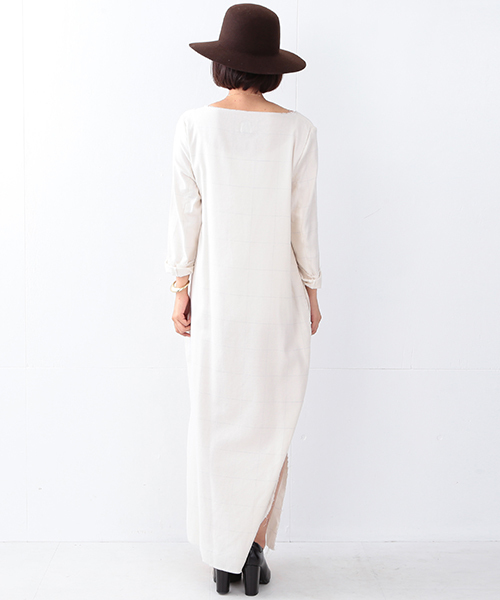 Ray BEAMS(レイビームス)の「Yuumi ARIA / シャツ ワンピース(ワンピース・レディース・ホワイト/ネイビー・ONE SIZE)」の14枚目の写真