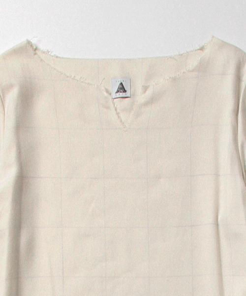 Ray BEAMS(レイビームス)の「Yuumi ARIA / シャツ ワンピース(ワンピース・レディース・ホワイト/ネイビー・ONE SIZE)」の5枚目の写真