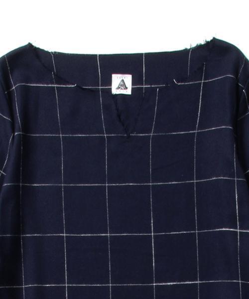 Ray BEAMS(レイビームス)の「Yuumi ARIA / シャツ ワンピース(ワンピース・レディース・ホワイト/ネイビー・ONE SIZE)」の9枚目の写真