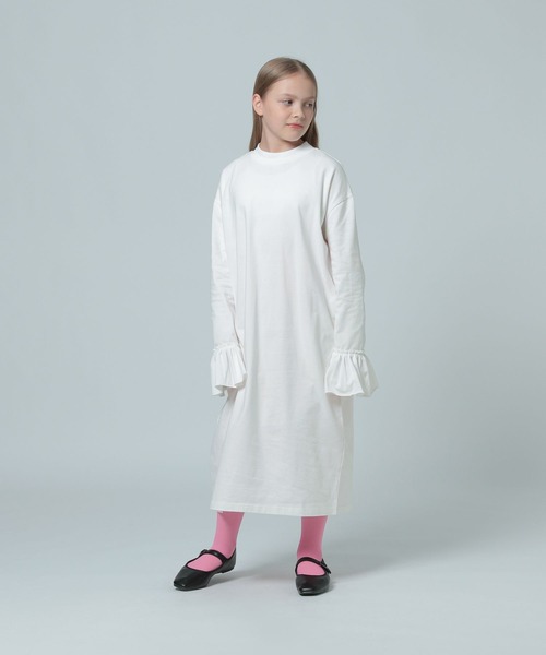 LOWRYS FARM(ローリーズファーム)の「ソデフリルカットワンピース 993149(ワンピース・キッズ・ブラック/ホワイト・FREE)」の3枚目の写真