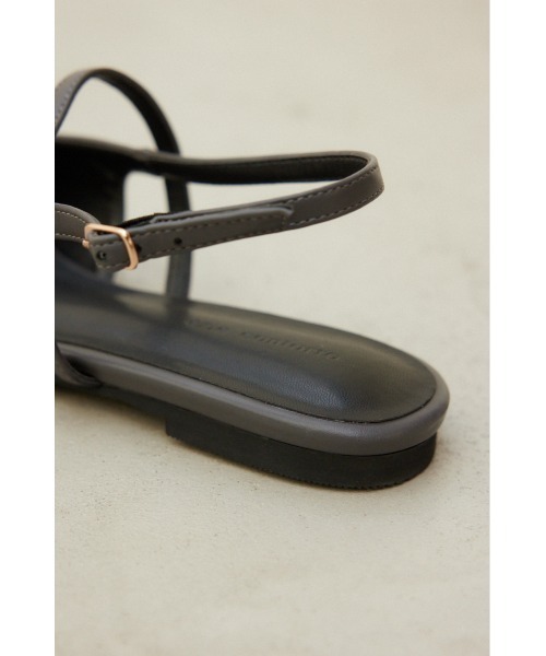 crie conforto(クリーコンフォルト)の「ポインテッドバックストラップパンプス(パンプス・レディース・グレー/ブラック・SMALL/MEDIUM/LARGE/LL)」の5枚目の写真