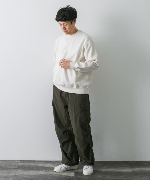 URBAN RESEARCH DOORS（アーバンリサーチドアーズ）の「『UR GREEN』裏起毛クルーネック プルオーバー（スウェット・メンズ・ブルー系その他/オフホワイト/チャコールグレー/グレー系その他・MEDIUM/LARGE/X-LARGE）」の11枚目の写真