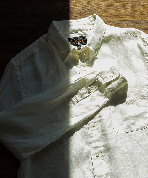 BEAMS PLUS（ビームスプラス）の「BEAMS PLUS / リネン オックスフォード ボタンダウン シャツ（シャツ/ブラウス・メンズ・ホワイト/ブラック/イエロー/ブルー・X-LARGE/MEDIUM/LARGE/SMALL/X-SMALL）」の2枚目の写真