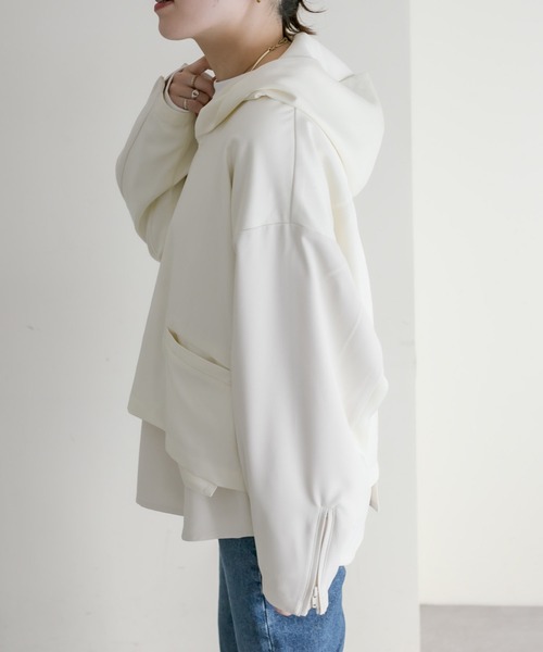 ear PAPILLONNER（イアパピヨネ）の「ポケットフーディ【SUM1 STYLE 