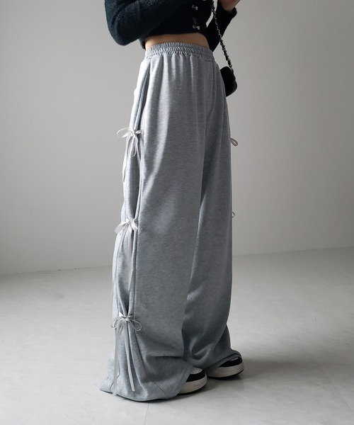 me+em select（ミームセレクト）の「【 ２color 】３ストラップサイドリボンワイドスウェットパンツ／ three strap side ribbon wide sweat pants（スウェットパンツ・レディース・ブラック/グレー・FREE）」の9枚目の写真
