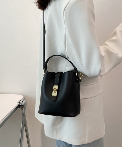 Miniministore（ミニミニストア）の「ショルダーバッグ スクエアバケットバッグ（ショルダーバッグ・レディース・アイボリー/モスグリーン/ライトイエロー/ブラック・FREE）」の7枚目の写真