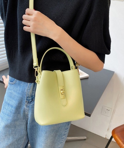 Miniministore（ミニミニストア）の「ショルダーバッグ スクエアバケットバッグ（ショルダーバッグ・レディース・アイボリー/モスグリーン/ライトイエロー/ブラック・FREE）」の11枚目の写真