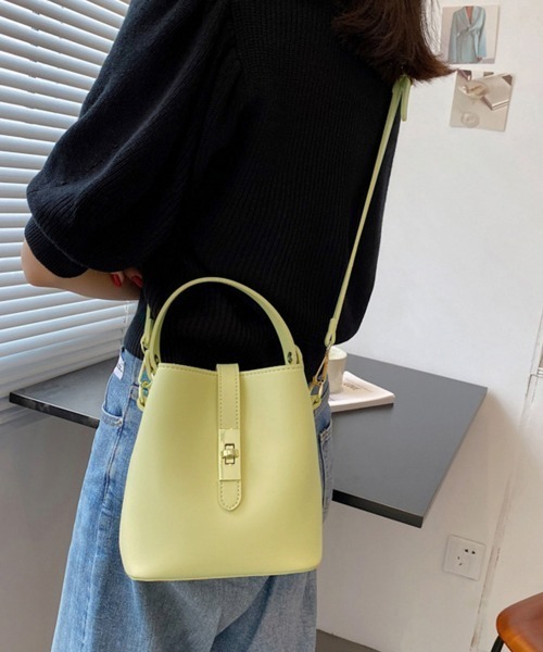 Miniministore（ミニミニストア）の「ショルダーバッグ スクエアバケットバッグ（ショルダーバッグ・レディース・アイボリー/モスグリーン/ライトイエロー/ブラック・FREE）」の12枚目の写真