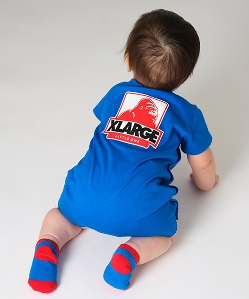 XLARGE KIDS(エクストララージキッズ)の「ホックスゴリラ半袖カバーオール(ロンパース・キッズ・ホワイト/ブラック/ブルー・70cm)」の16枚目の写真