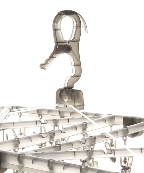 LAKOLE（ラコレ）の「角型ハンガー42P / 105465（ランドリーグッズ・レディース・チャコール・FREE）」の5枚目の写真