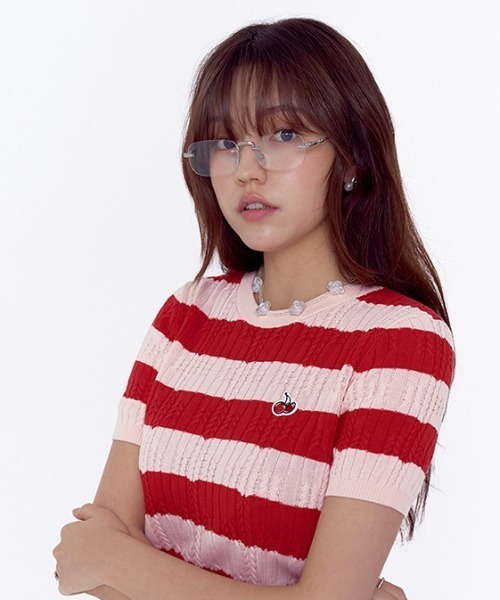 ニット セーター KIRSH SMALL CHERRY CABLE CROP KNIT/キルシースモールチェリーケーブルクロップニット レディース KIRSH（キルシー）の「KIRSH SMALL CHERRY CABLE CROP KNIT