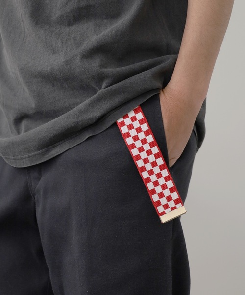 ROOPTOKYO(ループトウキョウ)の「カラーガチャベルト(ベルト・メンズ・グレー/ネイビー系/ホワイト×ブルー/ホワイト系/ブラック/オリーブ系/レッド系/ホワイト×イエロー/ブラック×ホワイト/ピンク/レッド/オレンジ系/ブラック×イエロー/ブラック系/ベージュ/ネイビー/ホワイト×レッド・FREE)」の3枚目の写真