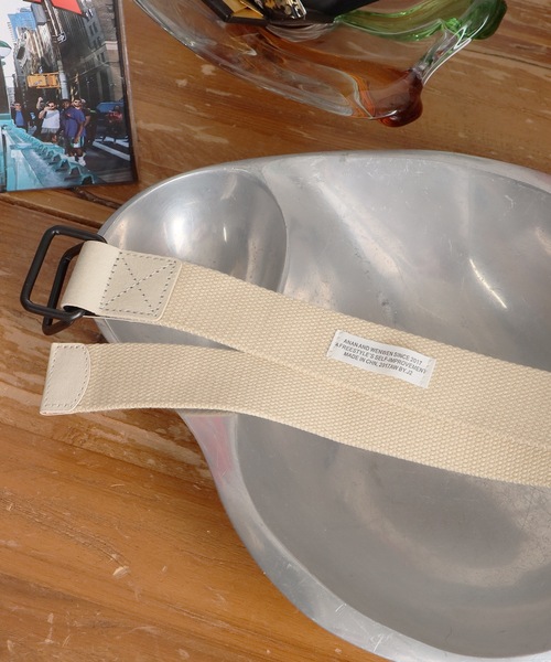 ROOPTOKYO(ループトウキョウ)の「カラーガチャベルト(ベルト・メンズ・グレー/ネイビー系/ホワイト×ブルー/ホワイト系/ブラック/オリーブ系/レッド系/ホワイト×イエロー/ブラック×ホワイト/ピンク/レッド/オレンジ系/ブラック×イエロー/ブラック系/ベージュ/ネイビー/ホワイト×レッド・FREE)」の11枚目の写真