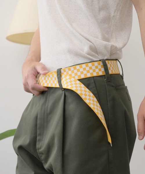 ROOPTOKYO(ループトウキョウ)の「カラーガチャベルト(ベルト・メンズ・グレー/ネイビー系/ホワイト×ブルー/ホワイト系/ブラック/オリーブ系/レッド系/ホワイト×イエロー/ブラック×ホワイト/ピンク/レッド/オレンジ系/ブラック×イエロー/ブラック系/ベージュ/ネイビー/ホワイト×レッド・FREE)」の5枚目の写真