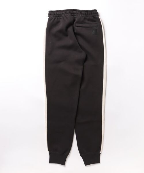 PUMA(プーマ)の「PUMA プーマ ユニセックス PUMA x ワンピース T7 トラック パンツ(その他パンツ・メンズ・ホワイト/ブラック・MEDIUM/SMALL/XX-LARGE/X-LARGE/LARGE/X-SMALL)」の15枚目の写真